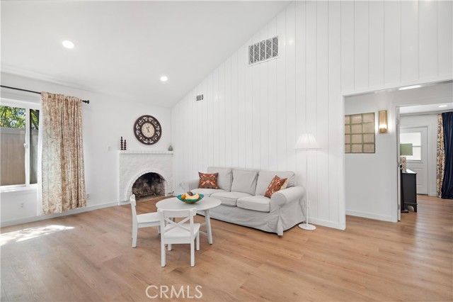 25948 Robin Circle 20, Mission Viejo, CA 92691