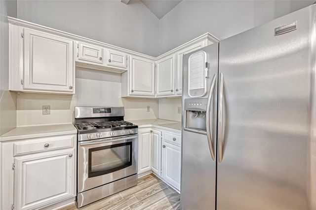 2235 Sentinal Oaks Street, Sugar Land, TX 77478