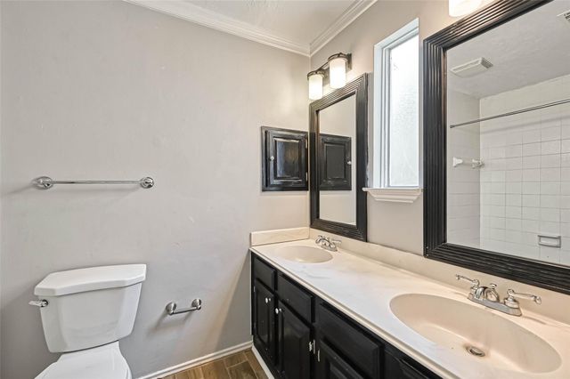 2235 Sentinal Oaks Street, Sugar Land, TX 77478