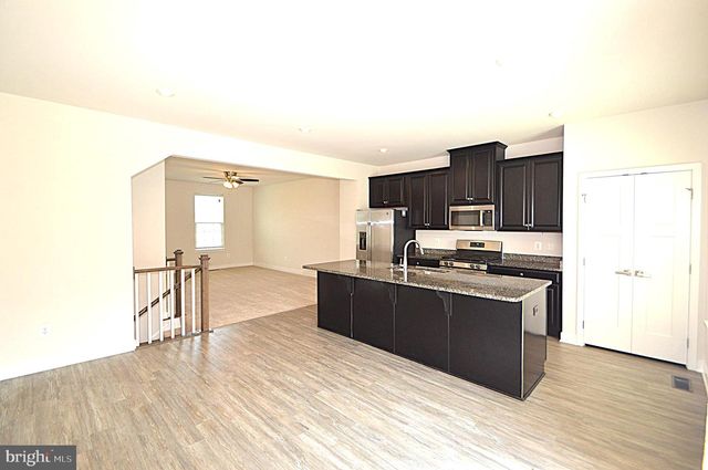 11328 WILLOW GREEN CIR, Manassas, VA 20109