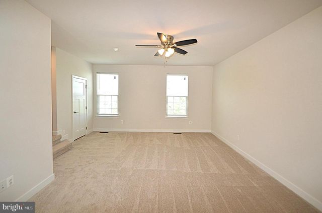 11328 WILLOW GREEN CIR, Manassas, VA 20109