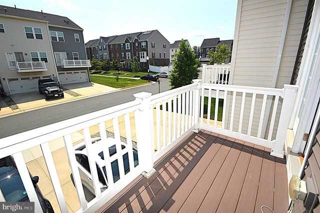 11328 WILLOW GREEN CIR, Manassas, VA 20109