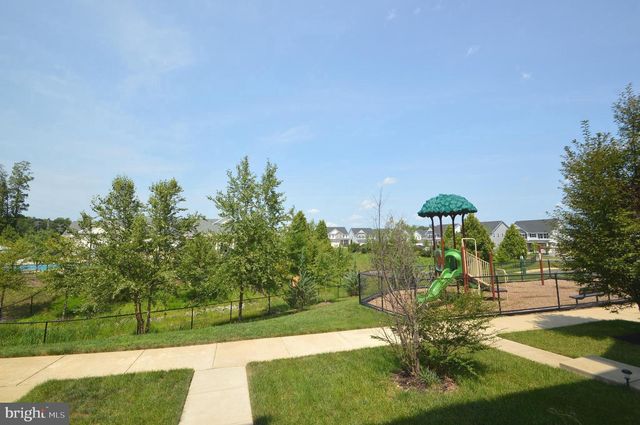 11328 WILLOW GREEN CIR, Manassas, VA 20109