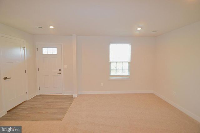 11328 WILLOW GREEN CIR, Manassas, VA 20109