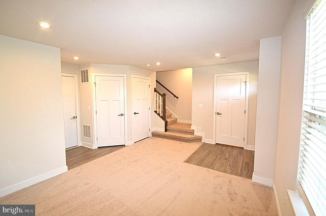 11328 WILLOW GREEN CIR, Manassas, VA 20109