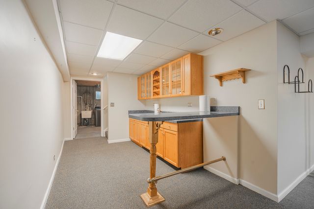 164 Forestview Court, Aurora, IL 60502