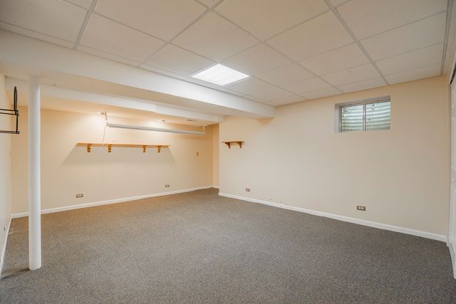 164 Forestview Court, Aurora, IL 60502