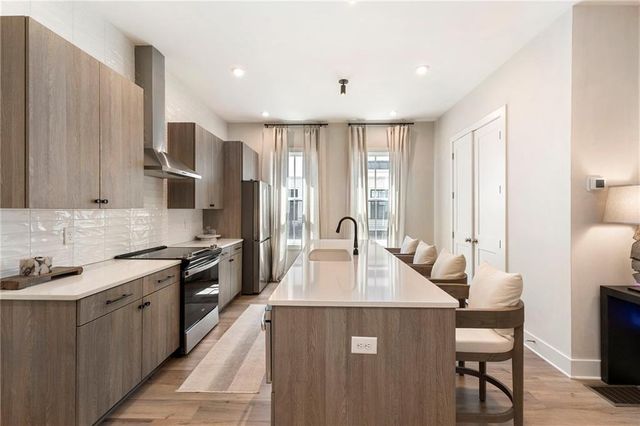 191 Chestnut Circle, Atlanta, GA 30342