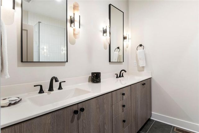 191 Chestnut Circle, Atlanta, GA 30342