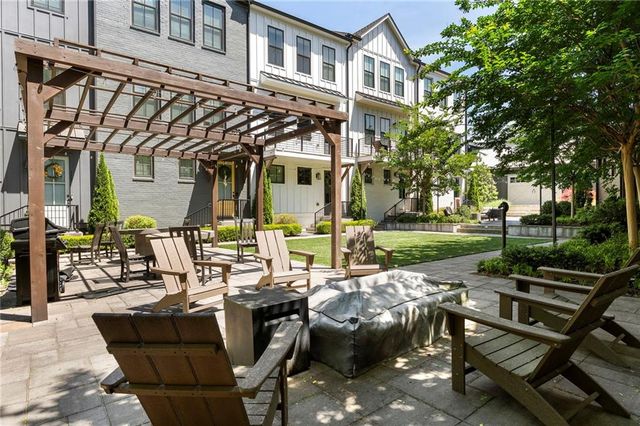 191 Chestnut Circle, Atlanta, GA 30342