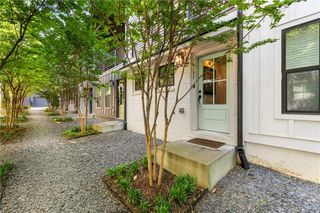 191 Chestnut Circle, Atlanta, GA 30342