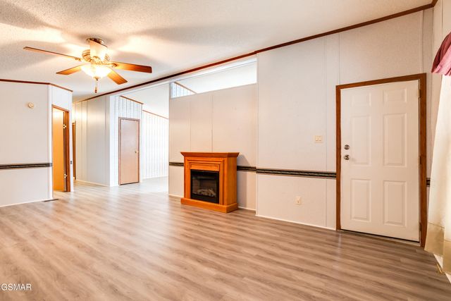 1214 Santa Anita Way, Sevierville, TN 37876