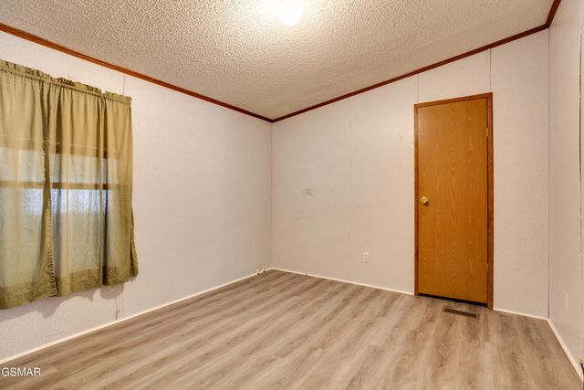 1214 Santa Anita Way, Sevierville, TN 37876