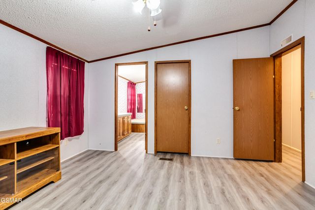 1214 Santa Anita Way, Sevierville, TN 37876