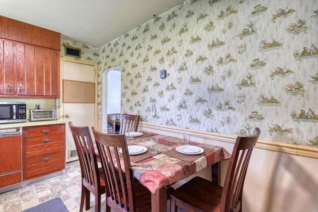 210 CUMBERLAND DR, Camp Hill, PA 17011