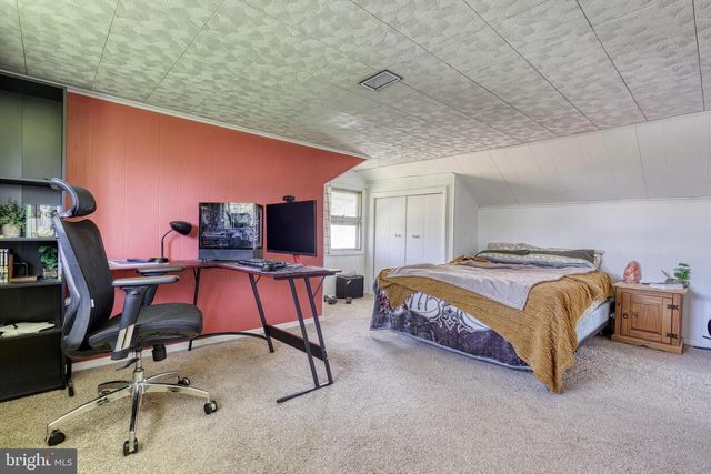 210 CUMBERLAND DR, Camp Hill, PA 17011