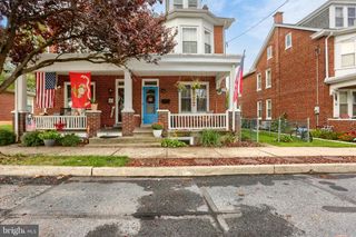 209 S HARRISON ST, Palmyra, PA 17078