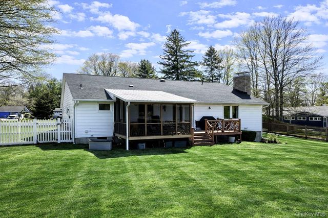 7 Starhaven Avenue, Middletown, NY 10940