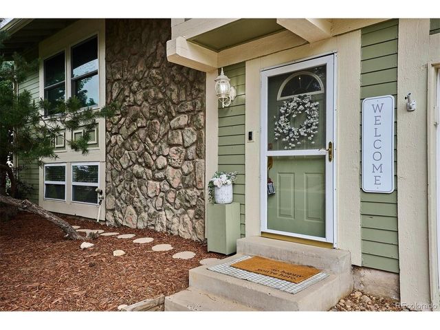 15671 E Jefferson Ave, Aurora, CO 80013