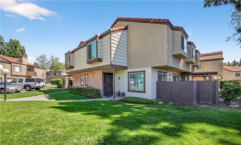 9322 Shadowood Drive A, Montclair, CA 91763
