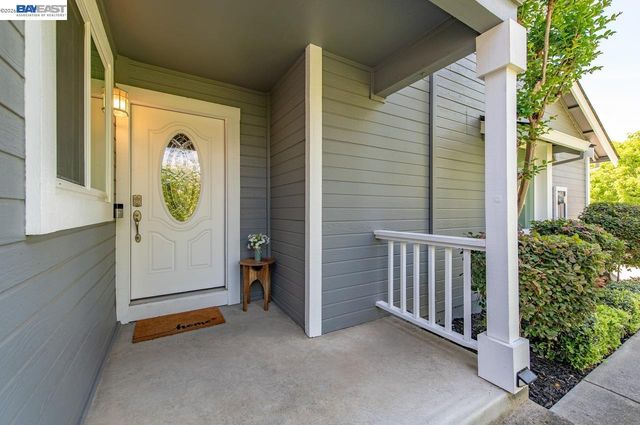308 Mulqueeney St, Livermore, CA 94550