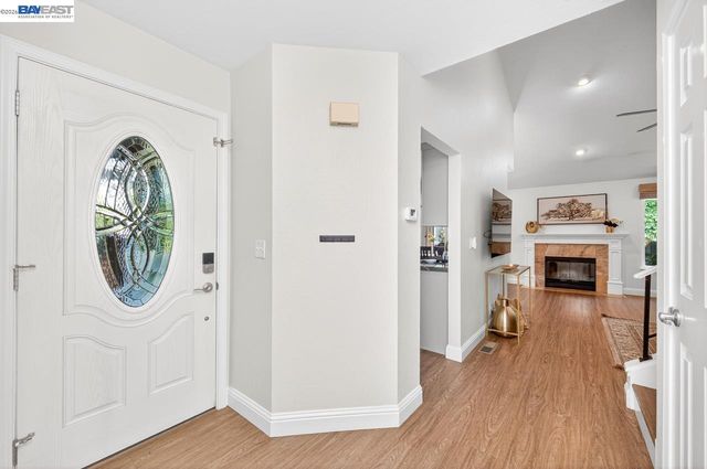 308 Mulqueeney St, Livermore, CA 94550