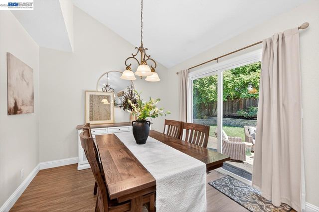 308 Mulqueeney St, Livermore, CA 94550
