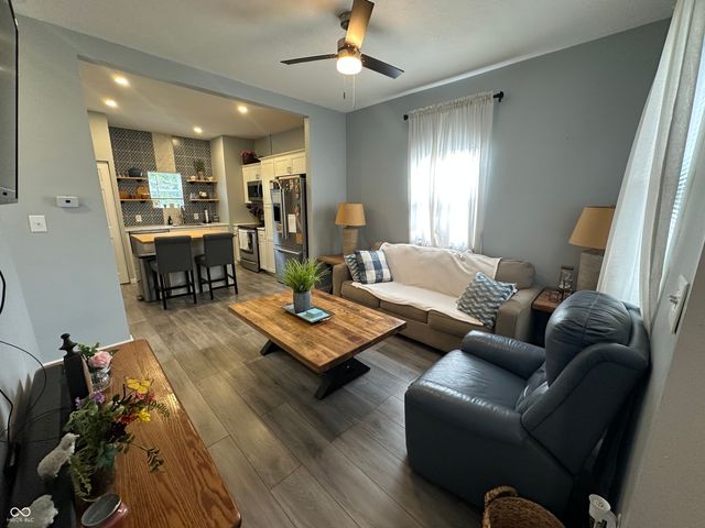 2014 Buckeye Street, Terre Haute, IN 47804