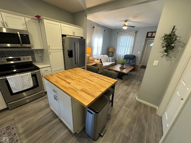 2014 Buckeye Street, Terre Haute, IN 47804