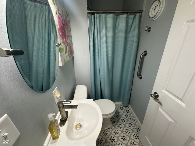 2014 Buckeye Street, Terre Haute, IN 47804