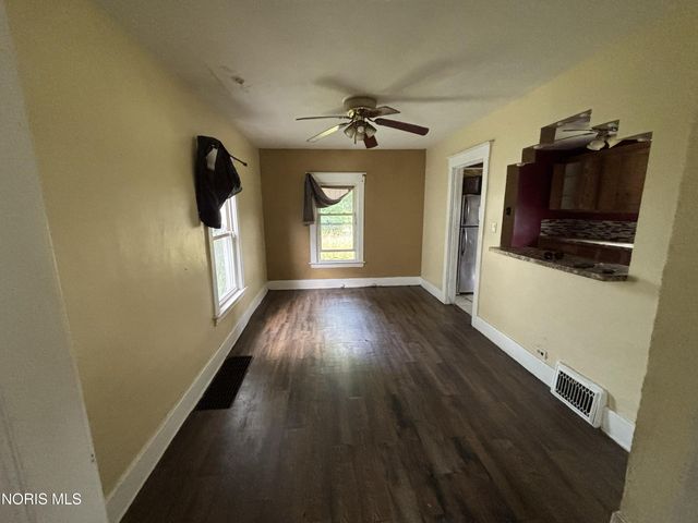 2020 Hawthorne Street, Toledo, OH 43606