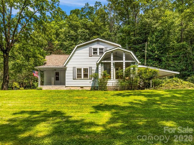680 Pennsylvania Road, Arden, NC 28704