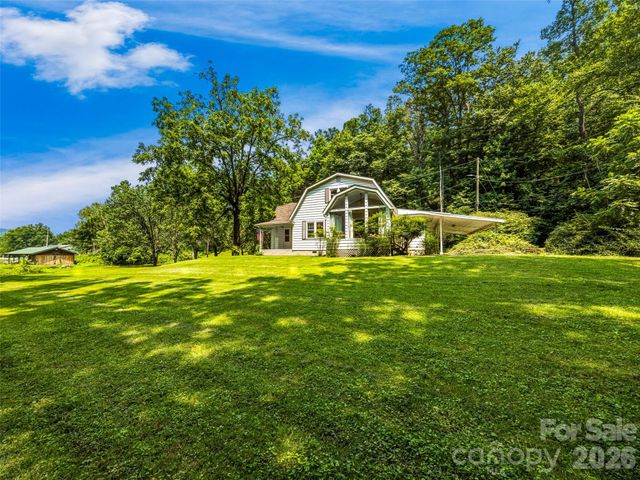 680 Pennsylvania Road, Arden, NC 28704
