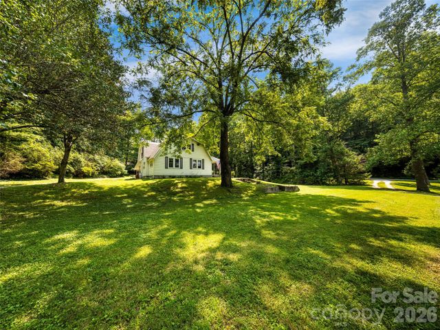 680 Pennsylvania Road, Arden, NC 28704