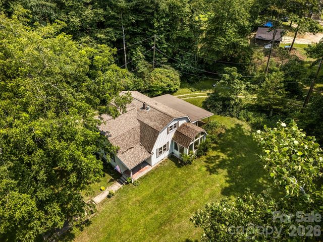 680 Pennsylvania Road, Arden, NC 28704