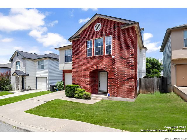 10111 Trailhead Pass, San Antonio, TX 78251