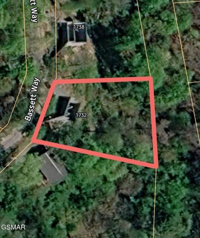 1732 Bassett Way, Sevierville, TN 37876