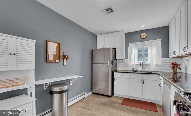 175 LIBERTA DR, Toms River, NJ 08757