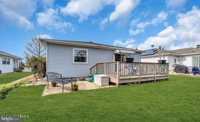 175 LIBERTA DR, Toms River, NJ 08757