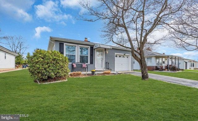 175 LIBERTA DR, Toms River, NJ 08757