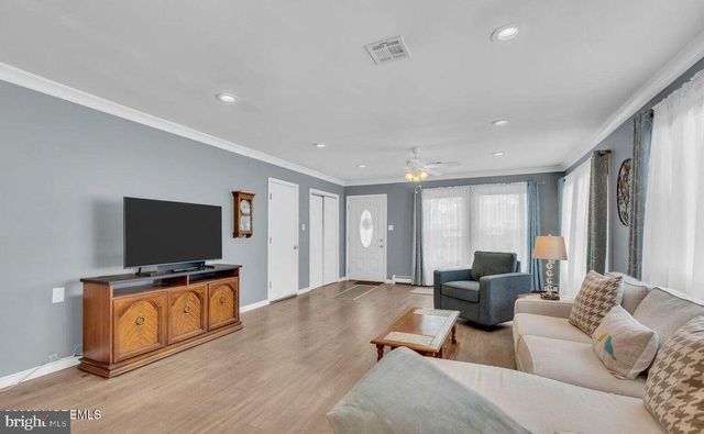 175 LIBERTA DR, Toms River, NJ 08757