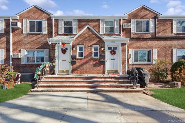 255-02 73rd Avenue A, Glen Oaks, NY 11004