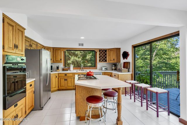 267 E Highland Avenue, Atlantic Highlands, NJ 07716