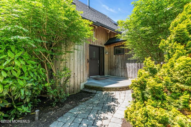 267 E Highland Avenue, Atlantic Highlands, NJ 07716