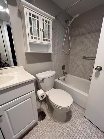 119 E Westbury E 119, Deerfield Beach, FL 33442