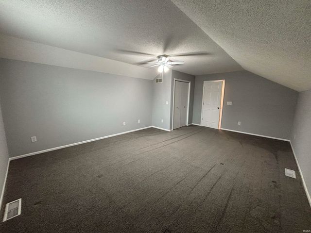 6310 Shadow Ridge Run, Fort Wayne, IN 46804