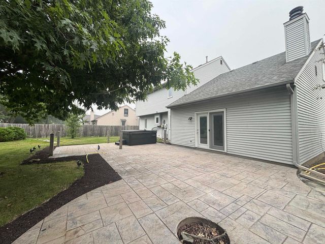 6310 Shadow Ridge Run, Fort Wayne, IN 46804