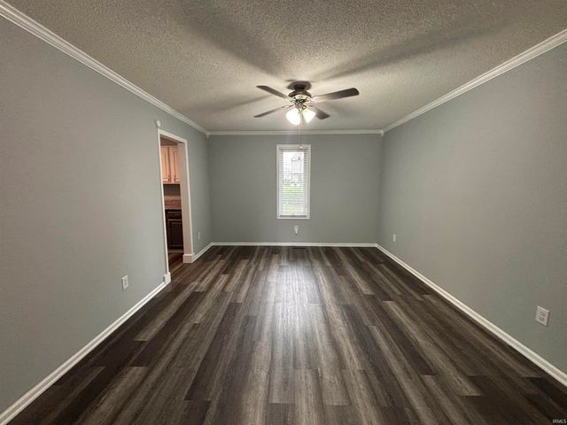 6310 Shadow Ridge Run, Fort Wayne, IN 46804