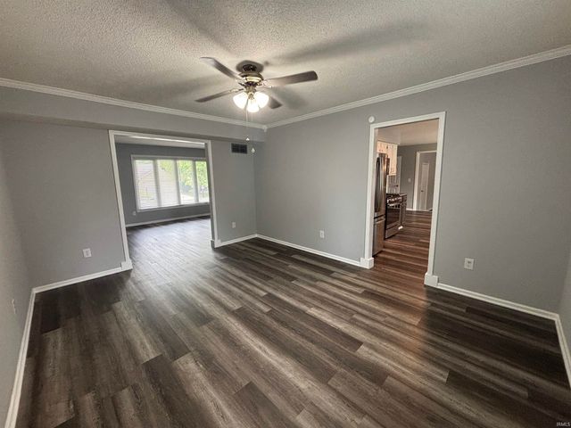 6310 Shadow Ridge Run, Fort Wayne, IN 46804