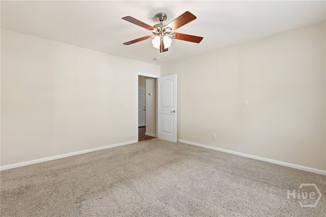 34 Twin Oaks Place, Savannah, GA 31407